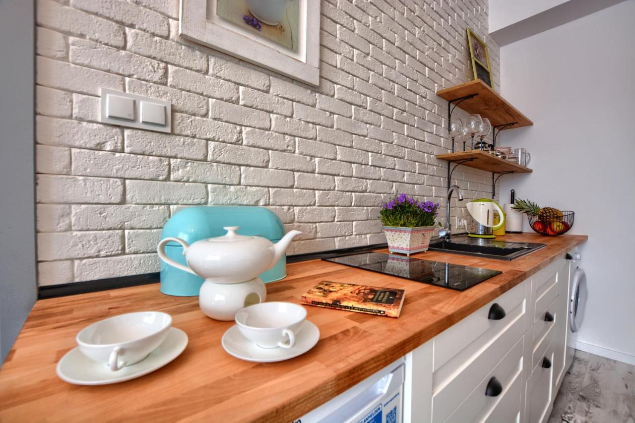 Apartament Fajny Kat Ustrzyki Dolne Ngoại thất bức ảnh